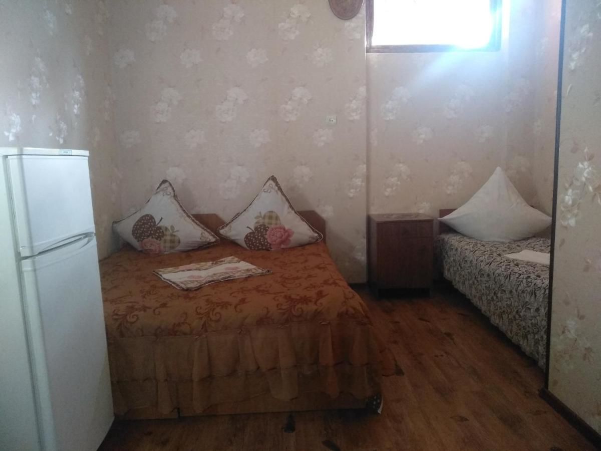 Отели типа «постель и завтрак» Гостевой дом Гагра Гагра